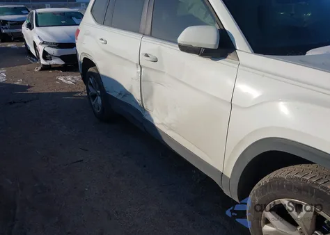 2018 Volkswagen Atlas 2.0T Se/2.0T Se W/Technology из США, поврежденный, VIN 1V2DP2CA0JC599476